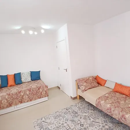 Casa de hóspedes New Jasmine San Isidro (Tenerife)