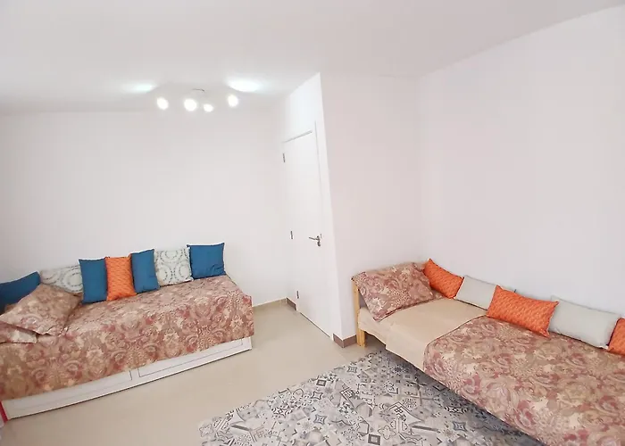 بيت ضيافة New Jasmine سان إيسيذرو