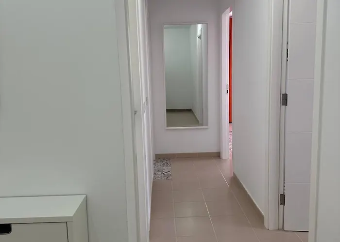 New Jasmine سان إيسيذرو