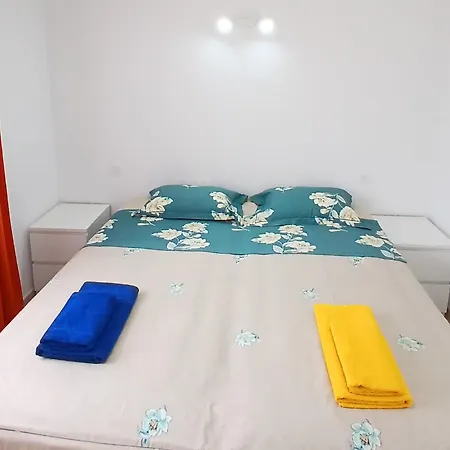 New Jasmine Gæstehus San Isidro (Tenerife)