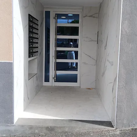 New Jasmine Gæstehus *