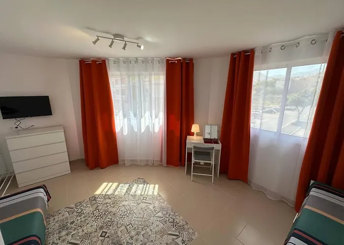 New Jasmine 산이시드로